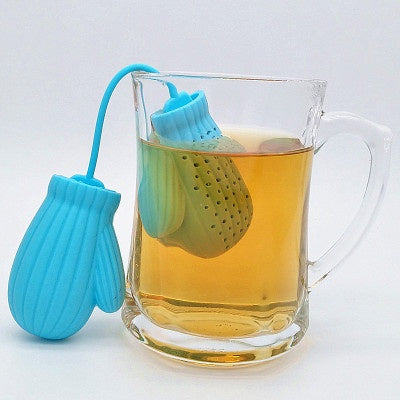 Stylish Tea Bag and Tea Leak